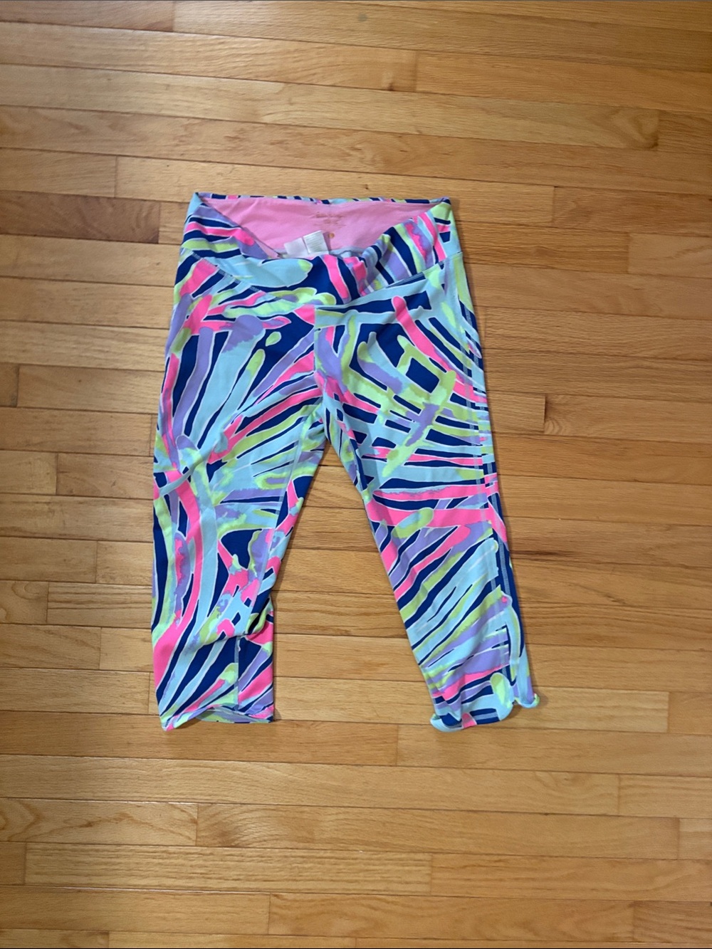 Lilly Pulitzer Neon Abstract Capri Leggings in Pink, Blue, Lime, Purple